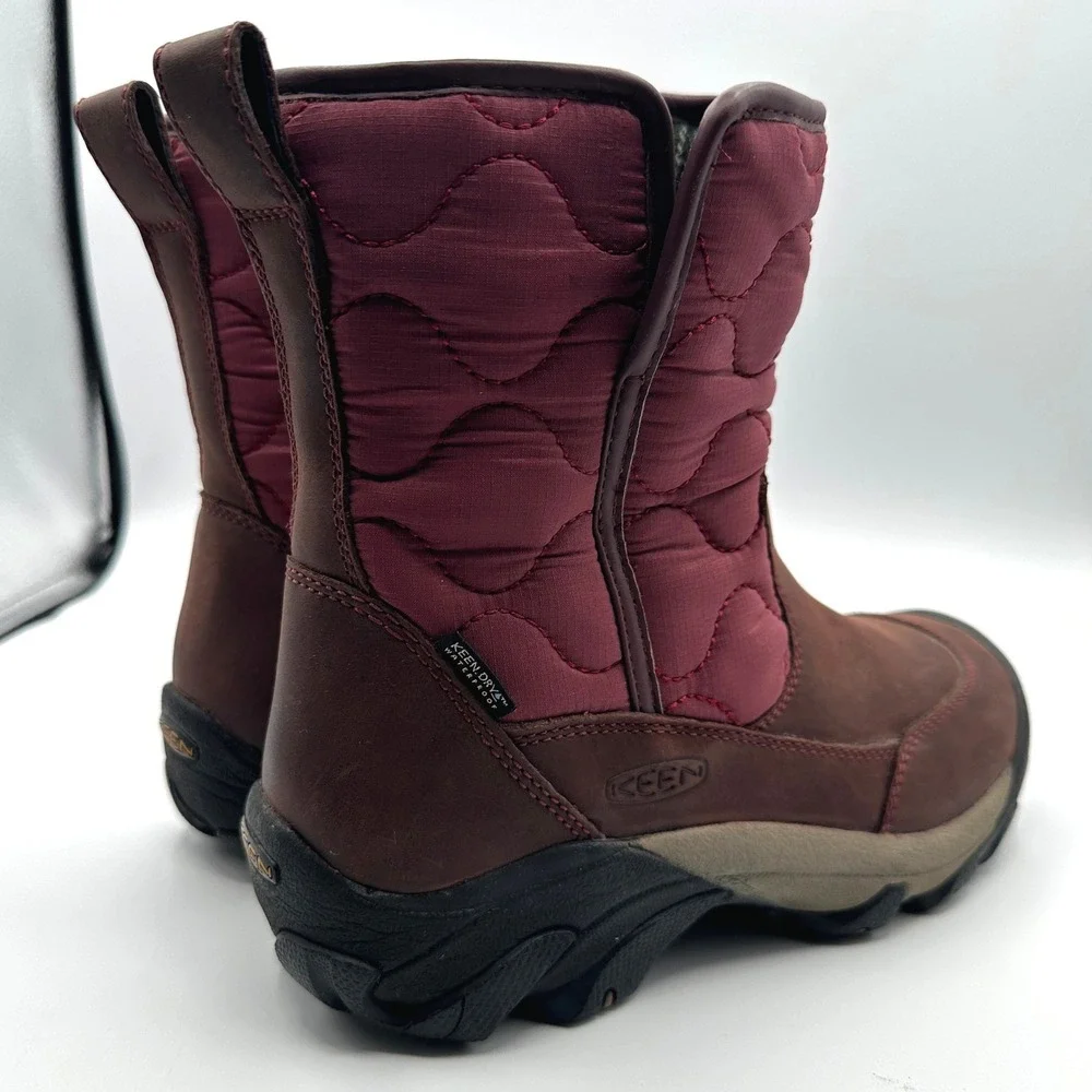 KEEN Greta Waterproof Winter Chelsea Boots 7.5 Burgundy Quilted Gorpcore Outdoor
